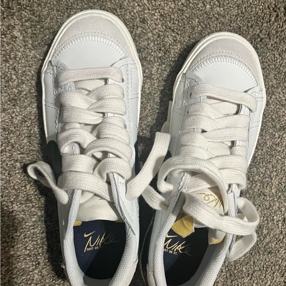 Nike Blazer Low Jumbo Olympic - Picture 2 of 3